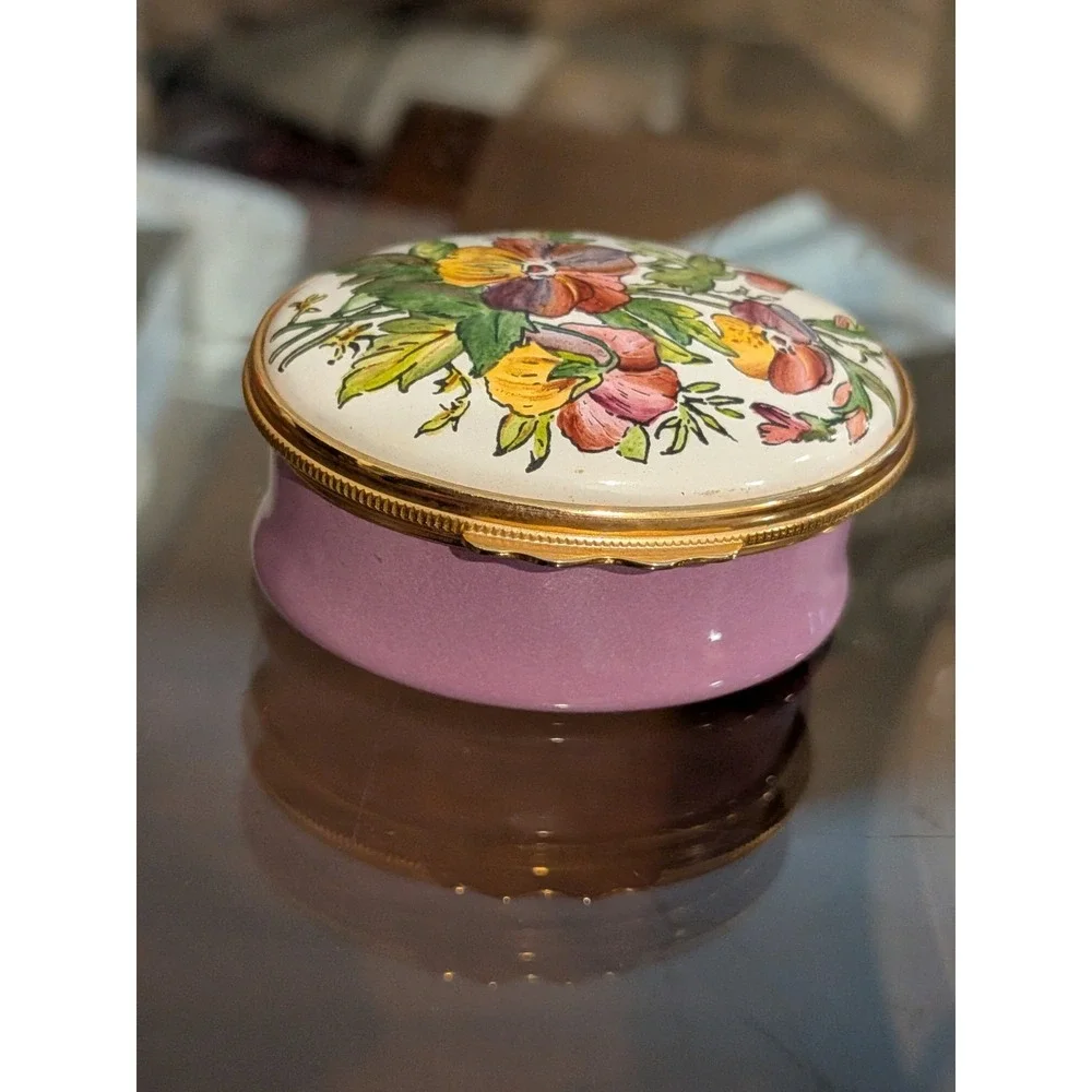 Halcyon Days Tiffany & Co Oval Enamel Pansy Pill or Trinket Box Lavender Purple